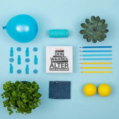 Dein wahres Alter - Das überraschende Kartenspiel zur Altersbestimmung! - 7331672431018 Kylskapspoesi