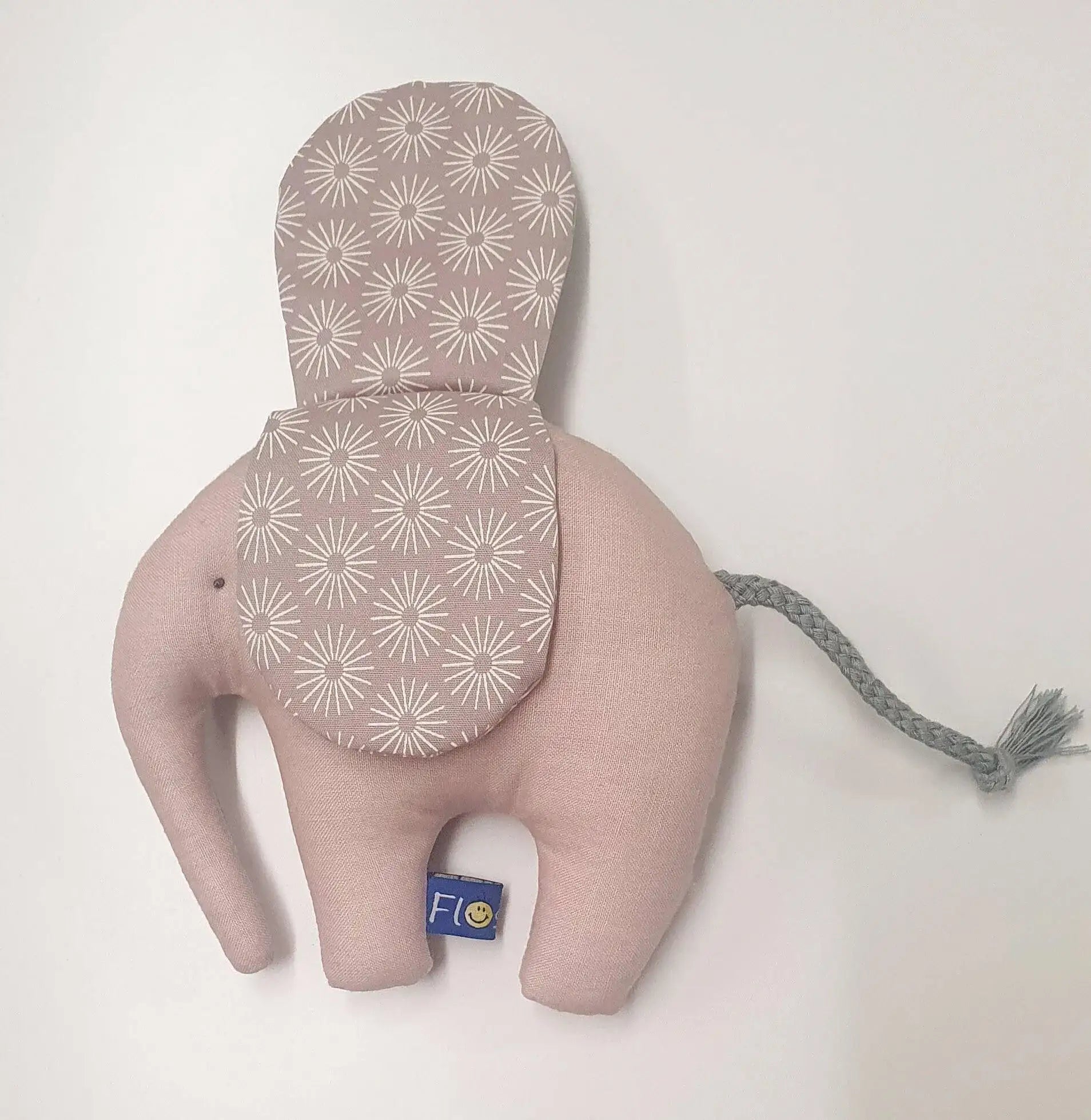 Greifling kleiner Elefant mit Raschelohren - rosé taupe Flosinn