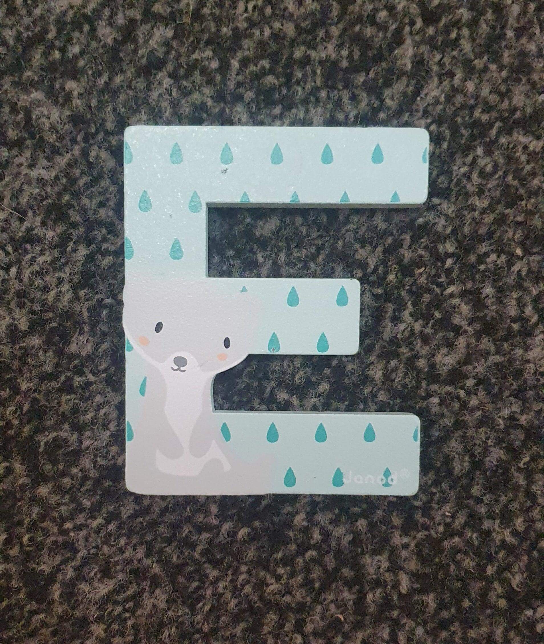 Holzbuchstabe E pastell Jura Toys