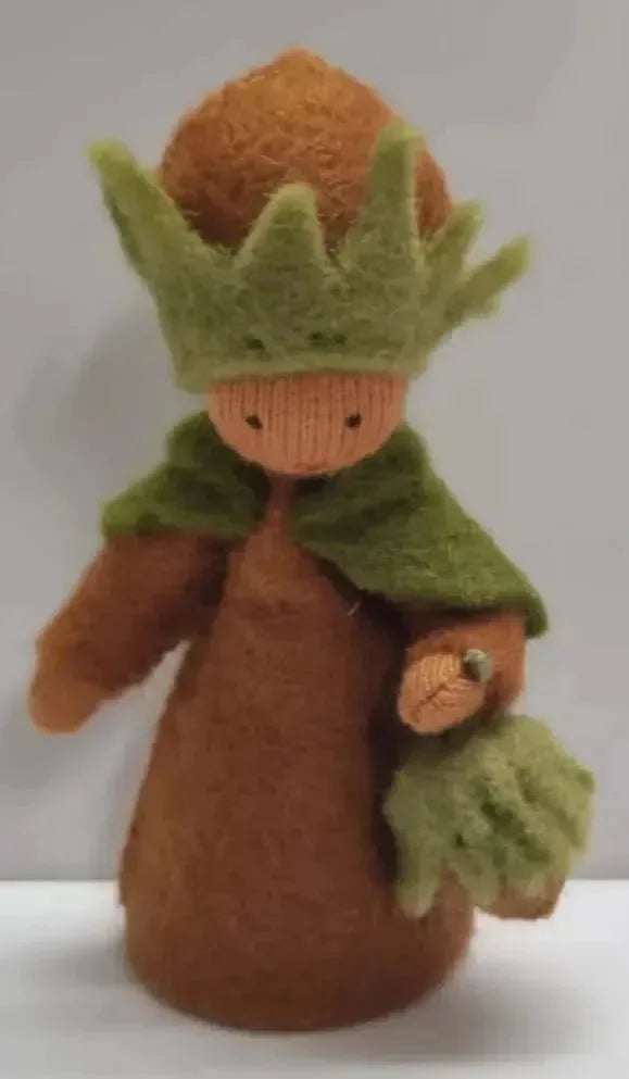 Jahreszeitenpüppchen Haselnuss POC Ambrosius