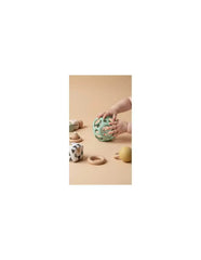 little-l-greifball-grun-sensorikball-ab-geburt-kunstundspiel-1-98157 - kunstundspiel