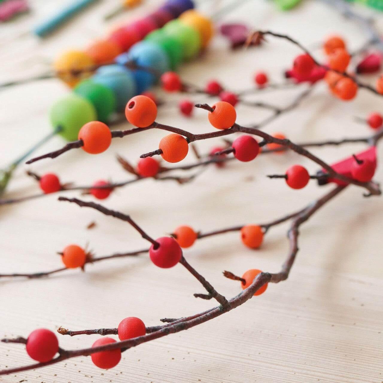 120 Kleine bunte Holzperlen - 1279 Grimms