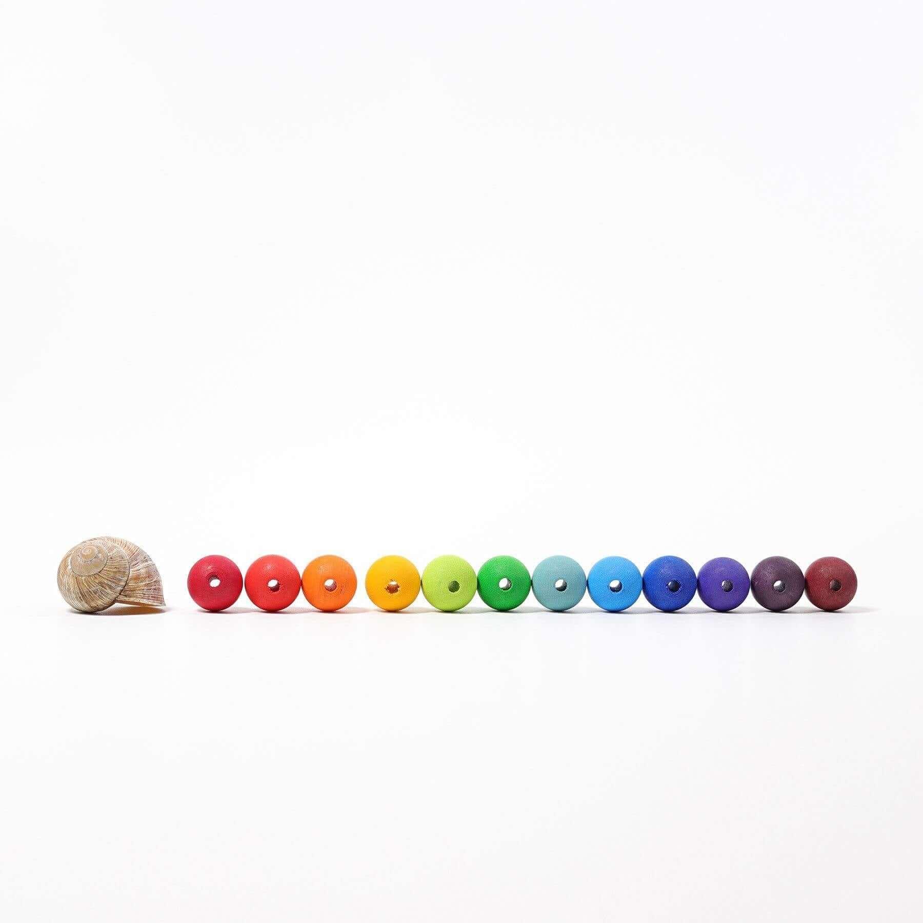 60 bunte Holzperlen Grimms