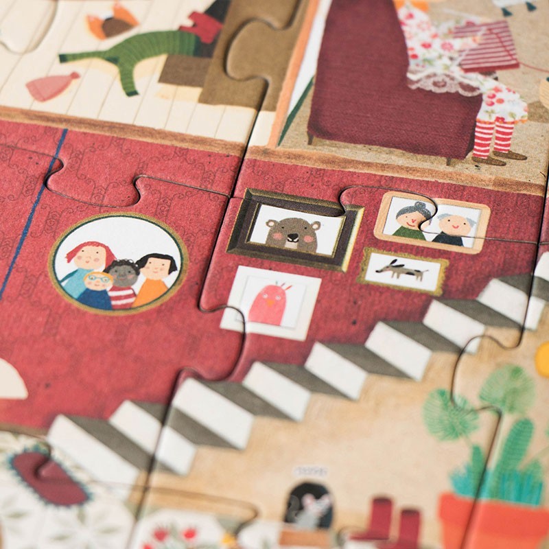 Bunte Holzpuzzle mit Familienbildern und Tiermotiven für kindgerechtes Spielen und Lernen
