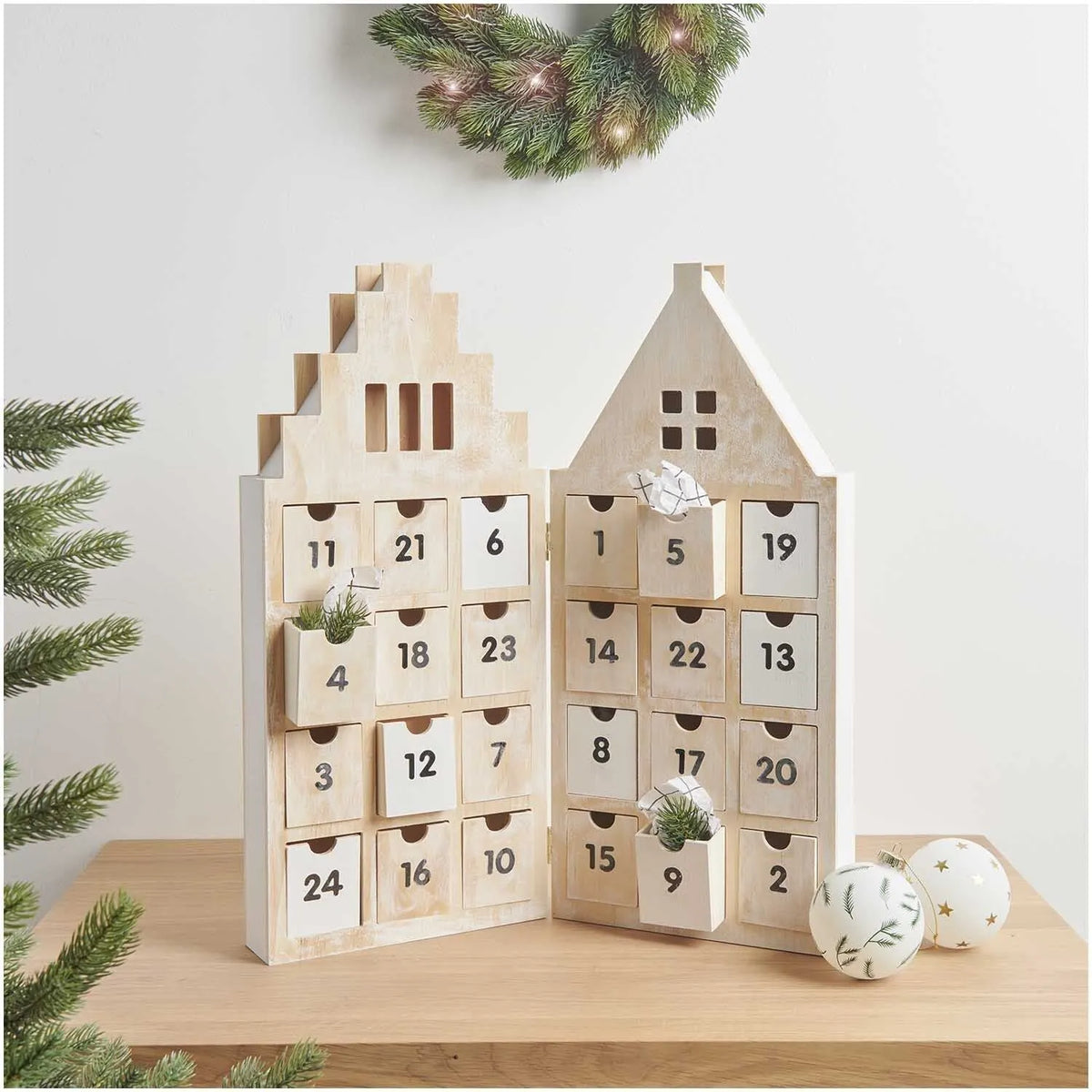 Adventskalender Haus aus Holz 45 Teile - Rico
