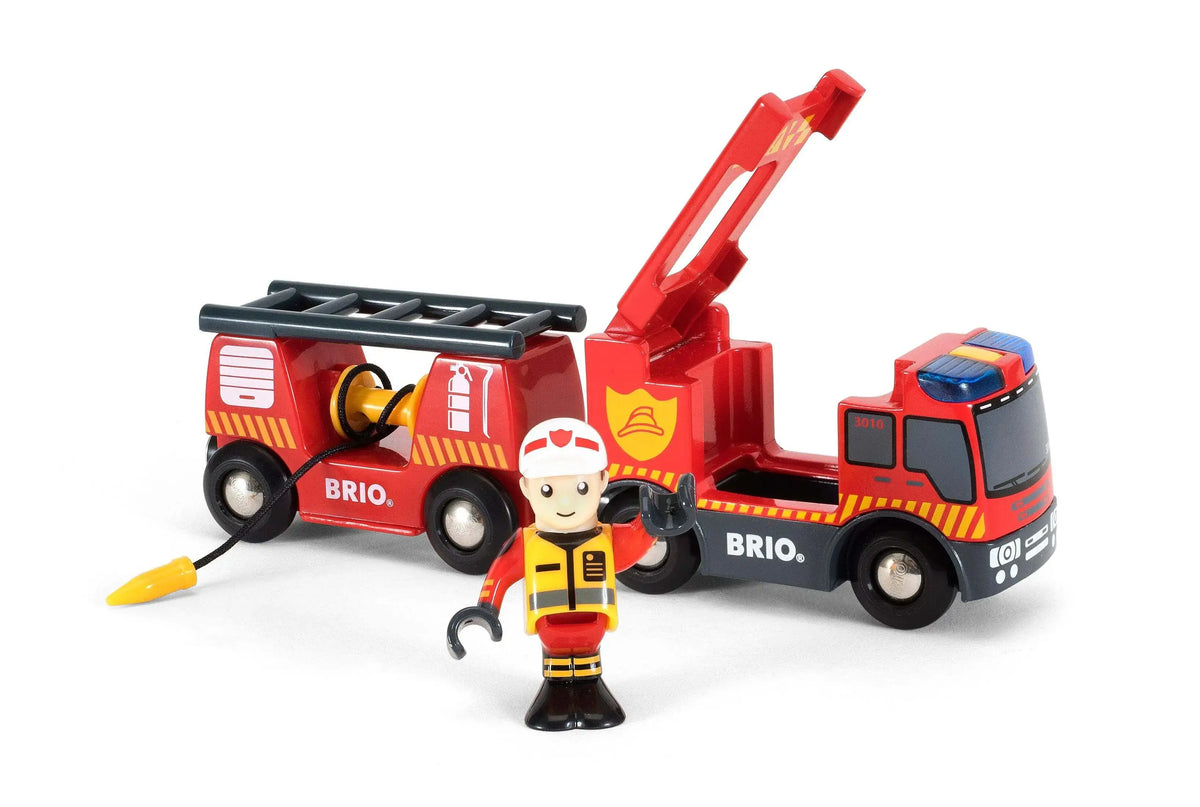 BRIO Feuerwehr-Leiterfahrzeug mit Licht und Sound Brio