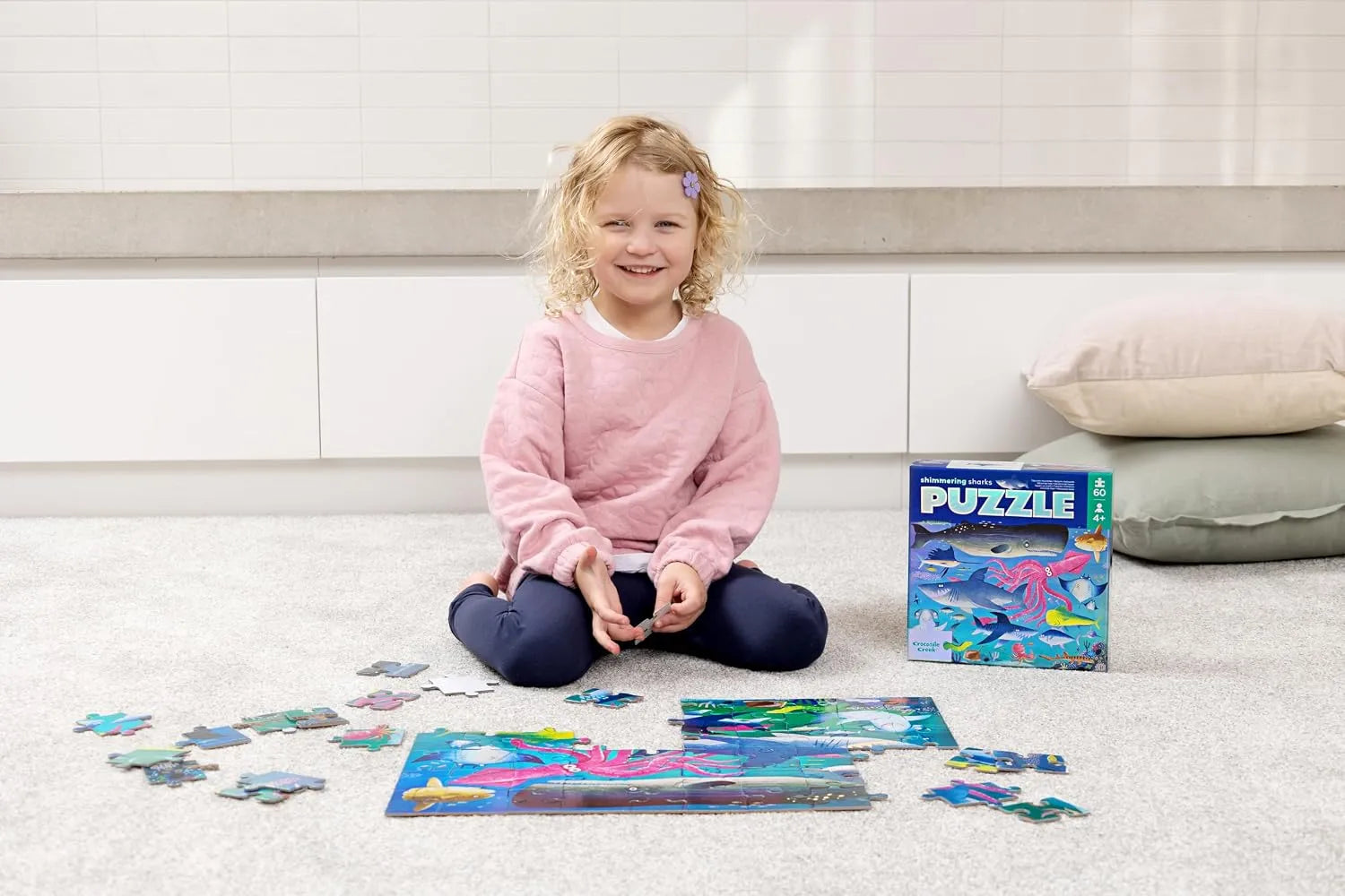crocodile-creek-60-teile-folien-puzzle-shimmering-shark-60-teile-kunstundspiel-5 - kunstundspiel 