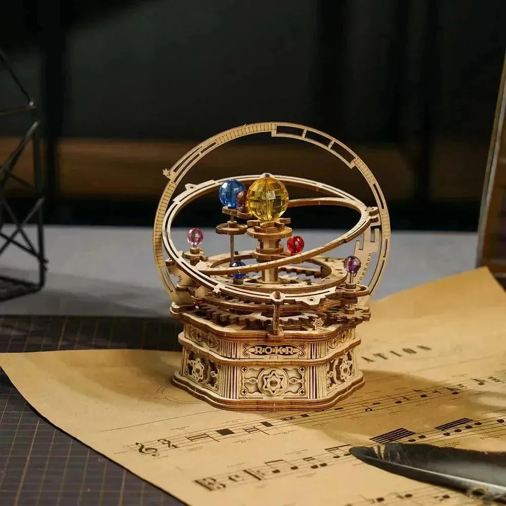DIY Mechanical Music Box Sonnensystem Bastelset - AMK51 Robotime
