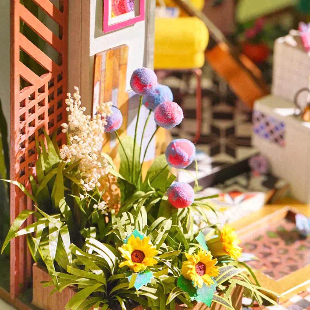 DIY Lillys Porch Robotime