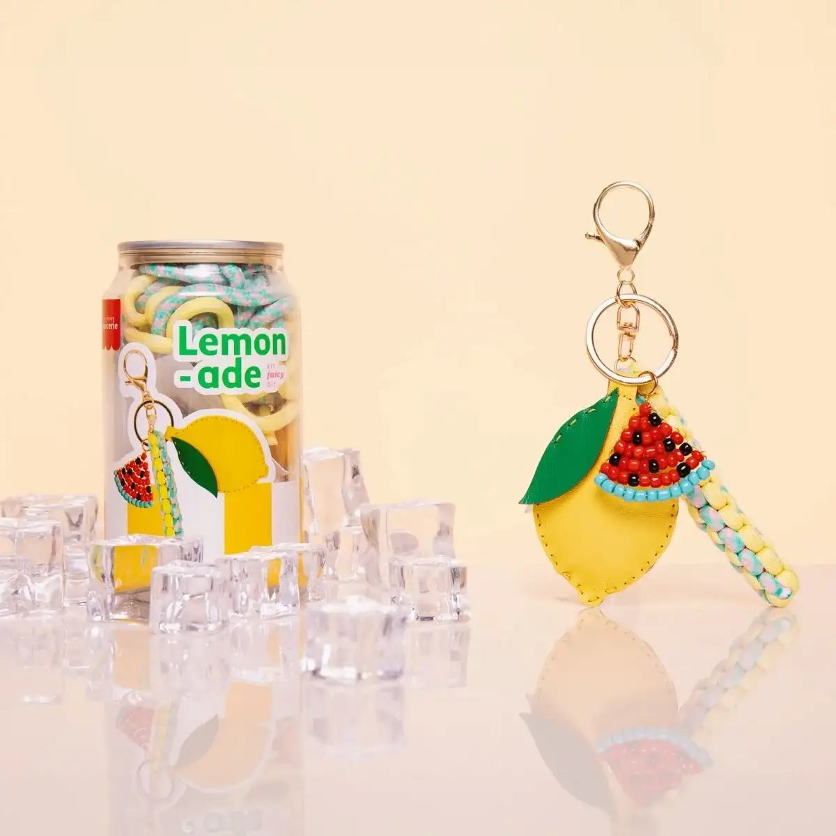 Zitronen-Schlüsselanhänger mit Wassermelonen-Dekor und DIY-Kit für kreatives Basteln