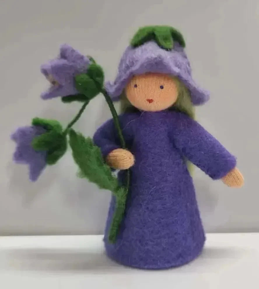 Jahreszeitenpüppchen Glockenblume lila - limitierte Edition - Ambrosius