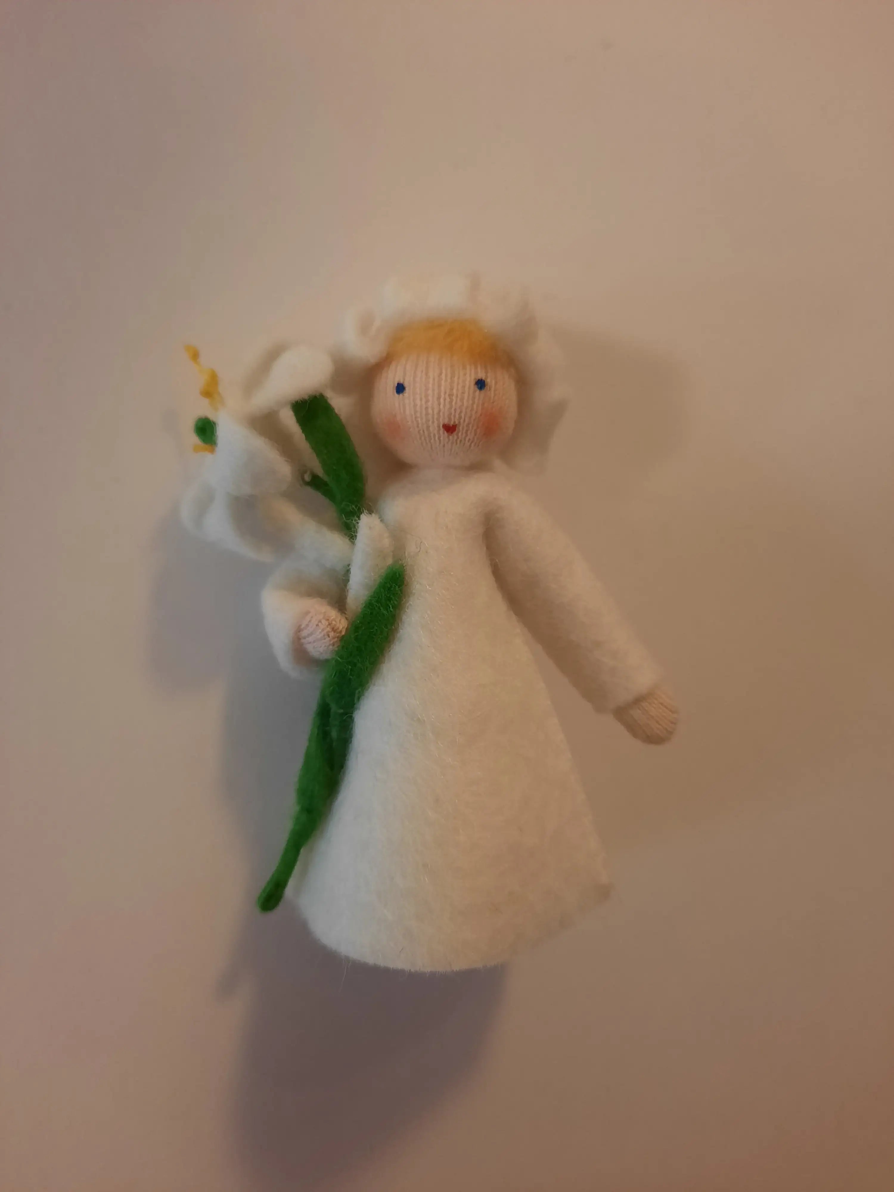 jahreszeitenpuppchen-lilie-kunstundspiel-1 - kunstundspiel 
