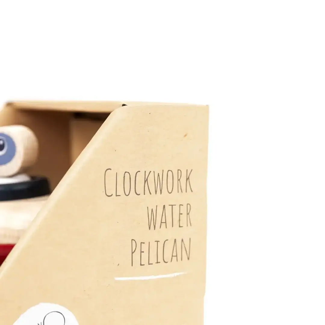 Clockwork Water Pelican Spielzeug in nachhaltiger Verpackung, hochwertiges Holzspielzeug für Kinder